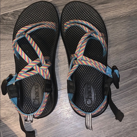 Rainbow colored strap Chacos, big girls size 5. - Picture 3 of 7